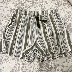 Penmans Black and Cream Striped Shorts